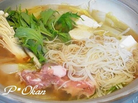 ピリ辛素麺鍋